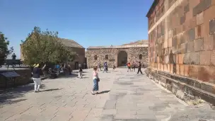 - Cho--Wirap-armenia-008.jpg