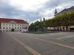 Neuer Platz w Klagenfurcie - 2