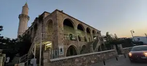Meczet Djami Kebir - larnaka-meczet-001.jpg