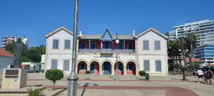 Magazyny i stary zajazd na Placu Europejskim - larnaka-plac-001.jpg