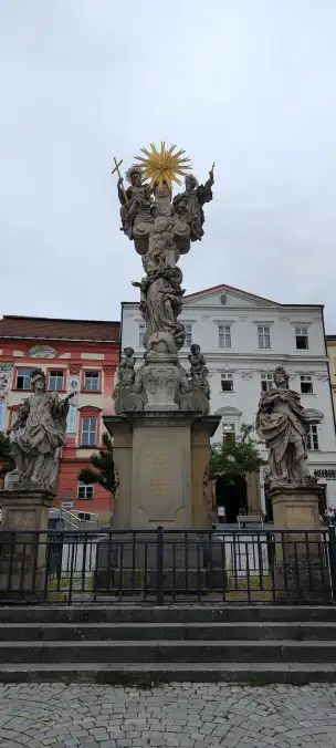 Kolumna Trójcy Świętej - Brno-018.jpg