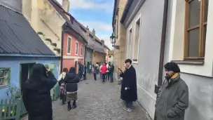 Złota uliczka - 68100822-3394-4219-b7c3-1d05a72a95b7.jpg