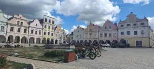 Rynek Zachariasza z Hradca - telcz-028.jpg
