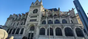 Późnogotycki kościół Saint Eustache w Paryżu