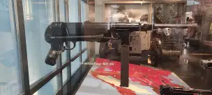 Niemiecki pistolet maszynowy MP 40