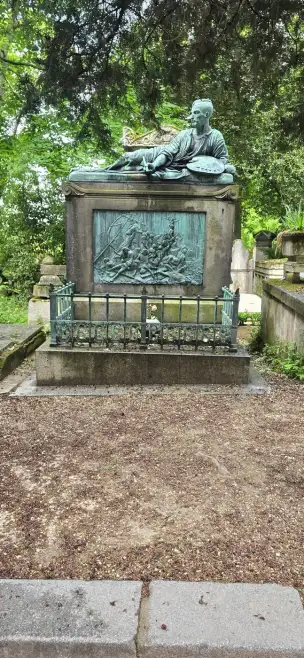 Cmentarz Père-Lachaise - paryz-cmentarz-018.jpg