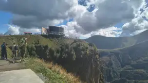  - gruzinska-droga-wojenna-006.jpg