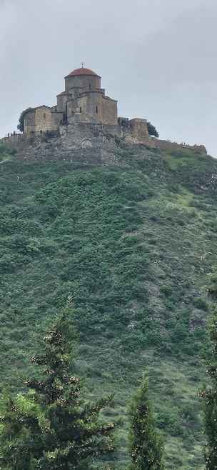Monastyr Dżwari - mccheta-117.jpg