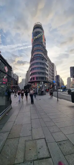 Budynek Kapitolu - Edificio Capitol