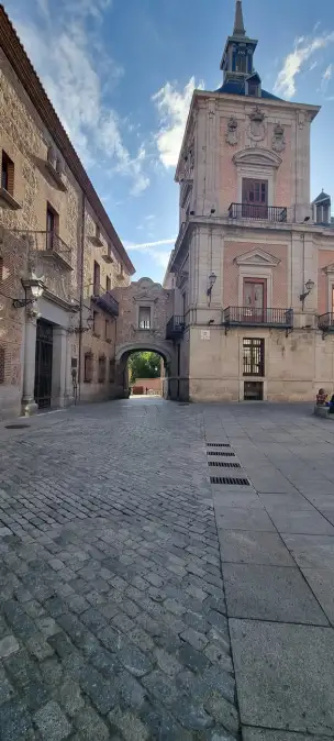 Casa de Cisneros