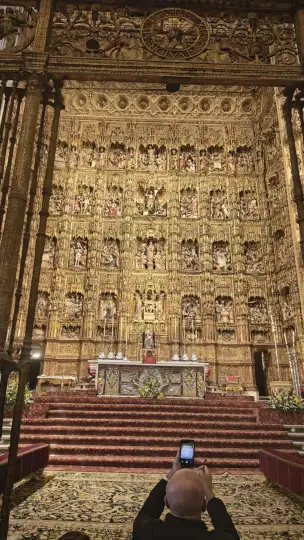 Capilla Mayor - główny ołtarz katedry - c79b2561-fc27-4104-8f91-10bf936f7b9f.jpg