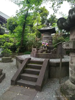 Świątynia Zojo-ji i cmentarz rodziny Togukawa - tokio-004.jpg