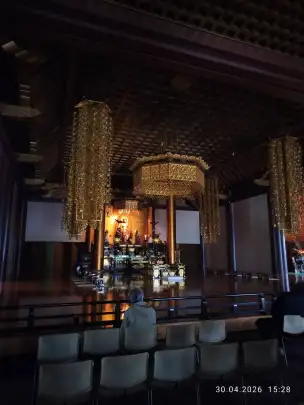 Świątynia Zojo-ji i cmentarz rodziny Togukawa - tokio-006.jpg