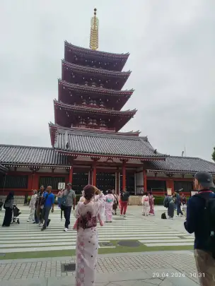 Sensō-ji - najstarsza świątynia buddyjska w Tokio - tokio-006.jpg