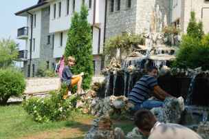 Dziedziniec Klasztorny - swiety-naum-023.jpg