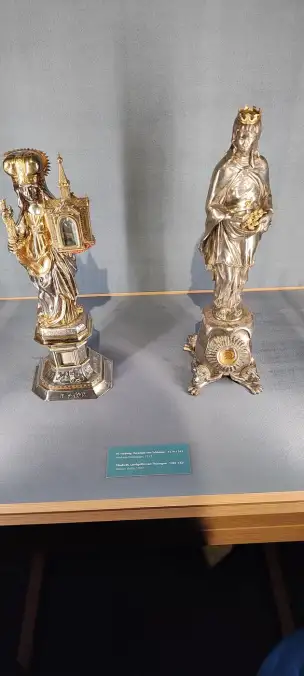 Katedra św. Jadwigi w Berlinie - berlin-009.jpg