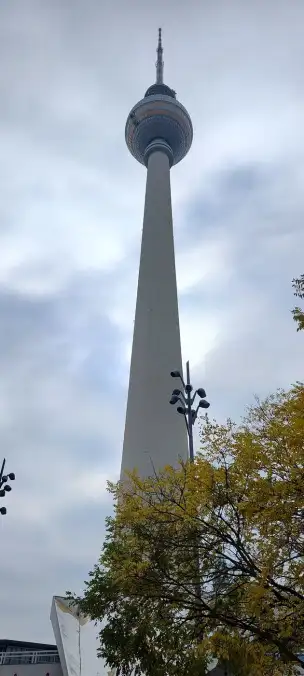 Berliner Fernsehturm - berlin-017.jpg