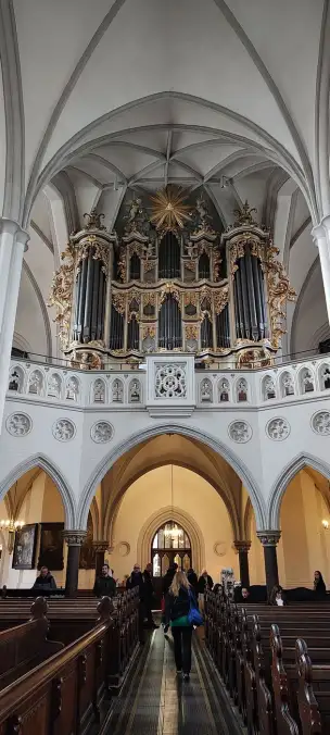 Kościół Mariacki w Berlinie - berlin-021.jpg