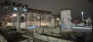 Pozostałości Muru Berlińskiego - berlin-083.jpg