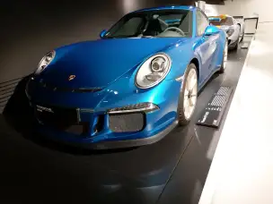 Porsche 911 - porshe-museum-036.jpg