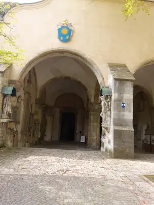 Droga do kościoła św. Ruperta i bazyliki