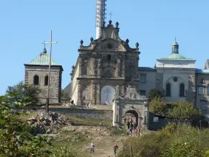 Klasztor Oblatów - Sanktuarium Relikwii Drzewa Krzyża Świętego - swiety-krzyz-042.jpg