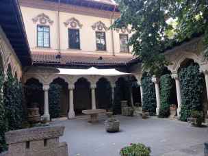 Monaster Stavropoleos - bukareszt-001.jpg