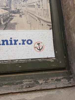 W Europie zachodniej, takie naklejki to rzadkość.