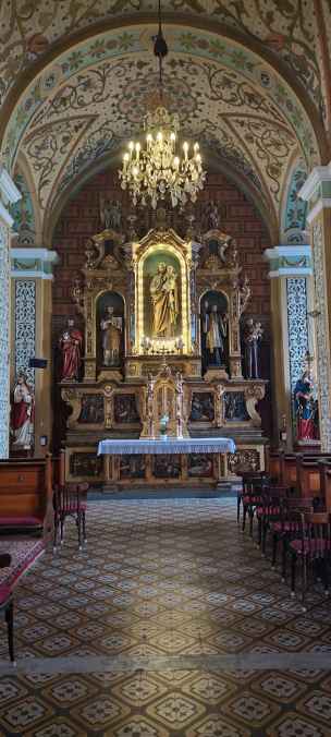 Kościół Świętej Trójcy w Tnavie - trnava-045.jpg