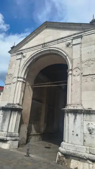 Brama Muda - koper-002.jpg