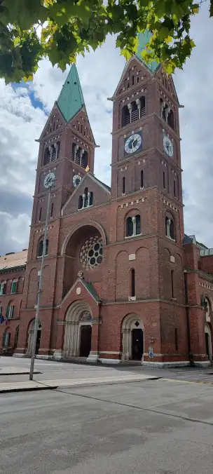 Bazylika św. Marii Matki Litościwej - Maribor-018.jpg