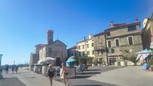 Kościół Matki Boskiej od Zdrowia w Piranie - piran-002.jpg