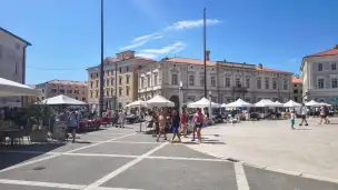 Plac Tartiniego - piran-002.jpg
