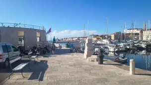 Promenada miejska - piran-018.jpg