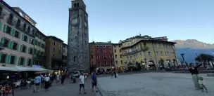 Piazza Catena i Torre Apponale - Riva_del_Garda-019.jpg