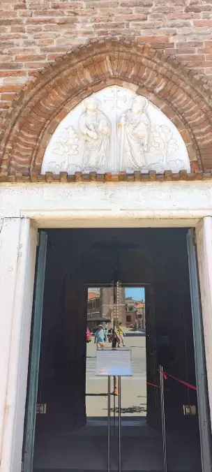 Kościół Świętych Apostołów Piotra i Pawła - chioggia-018.jpg