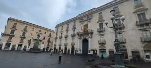 Piazza Università - katania-025.jpg