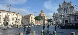 Piazza del Duomo - katania-073.jpg