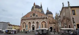 Bazylika Św. Antoniego w Padwie - padwa-008.jpg