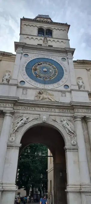 Piazza dei Signori i Torre dell`Orologio - padwa-046.jpg