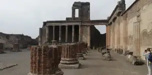 Bazylika w Pompejach - pompeje-014.jpg