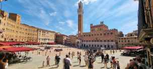 Palazzo Pubblico - ratusz Sienny - piazza-del-campo003.jpg