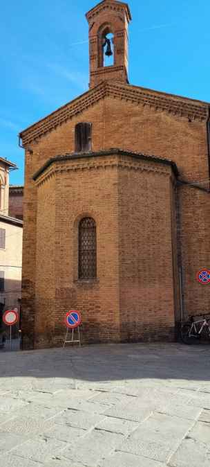 Kościół Santa Maria delle Nevi od tyłu.