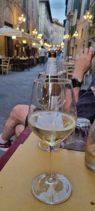 Via Camollia