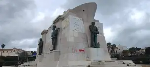 Pomnik Włocha poległego w Afryce - syrakuzy-134.jpg