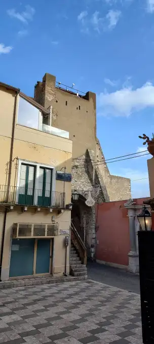 Wieża Zegarowa - Torre dell`Orologio - taormina-014.jpg