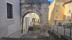 Arco di Riccardo w Trieście - triest-luk-001.jpg