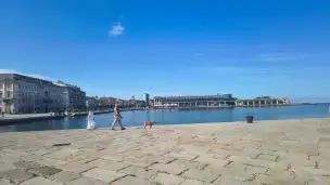 Wybrzeże w Trieście - triest-port-002.jpg